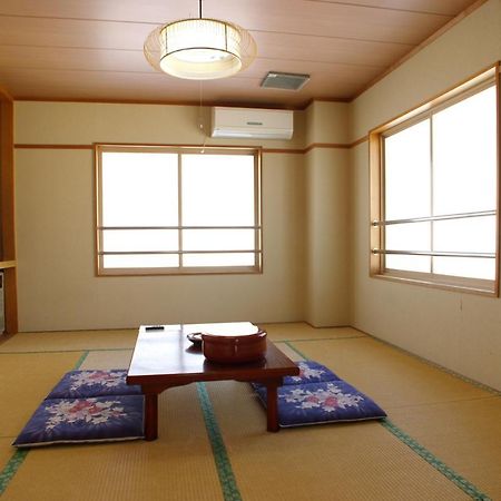 Hotel Elm Ishiuchi Minamiuonuma Exterior photo
